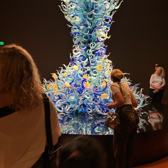 I would love to get to know you and say hi!🌻 - Picture 15 of 16